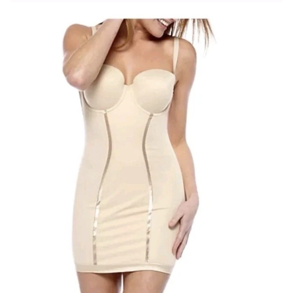 Maidenform Shapewear Slip Women 34B Beige Excellent Underwire Anti-Static 2304